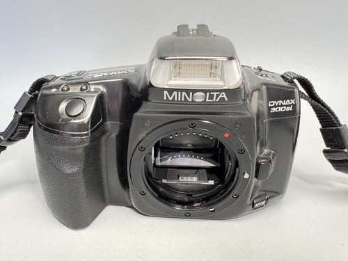 Minolta dynax 300si - minolta,