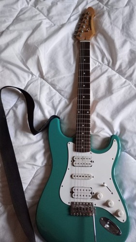 Chitarra elettrica vantage - chitarra,