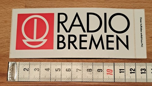 Vecchio adesivo sticker radio