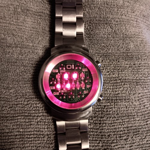 Orologio binario 2002 - , 01