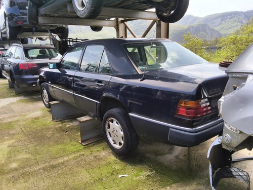 Ricambi mercedes 230 - ricambi,