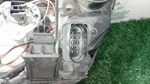 4m5113k060aa faro derecho ford - faro,
