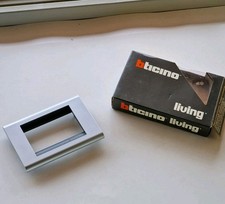 Bticino 4713AL placca Living