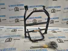 Portapacchi anteriore nero