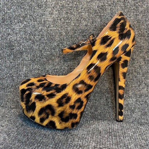 Scarpe leopardate sexy
