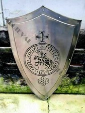 Scudo cavaliere guerriero