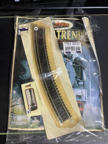 Treni trenini 34 - &,