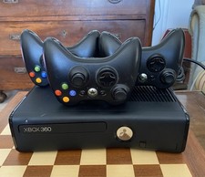 Microsoft Xbox 360 Slim 4GB