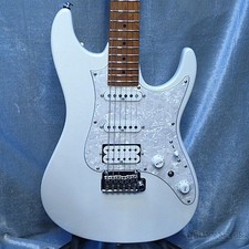 Ibanez Prestige AZ2204 -