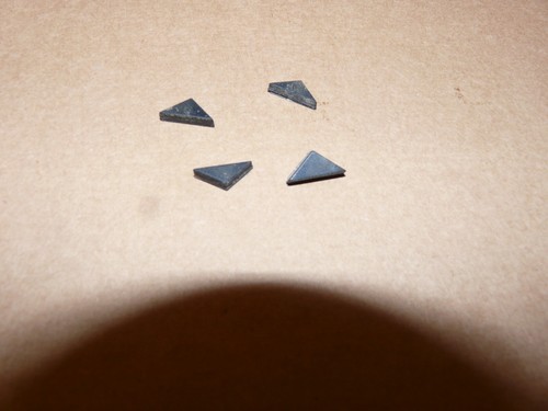 Cache plastique vis écran - ,