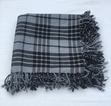 NEW SCOTTISH FLY PLAID GREY