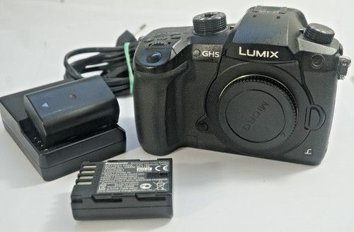 Corpo panasonic lumix gh5 - lumix,