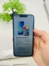 Apple iPhone 13 - 128GB -