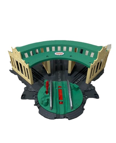 Thomas friends treni gru - treni,