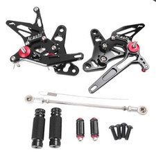 Pedane poggiapiedi posteriori