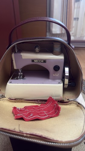 Necchi infanzia manual sewing - infanzia,