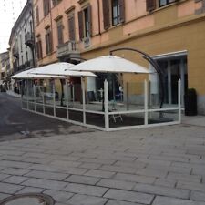 3 Ombrelloni da esterno con braccio curvo laterale