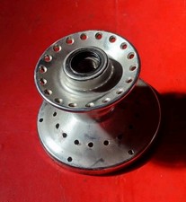  Mozzo  Anteriore TRIUMPH   legend thunderbird trident 900