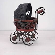 culla artigianale in legno e metallo