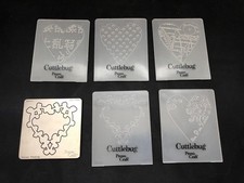 Tagliere di ProvoCraft Cartelle per goffratura e stampo da taglio 5 cm x 7 cm CUORE