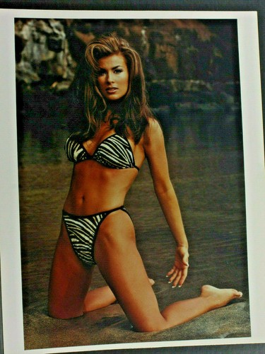 Bikini pin modello donna - up,