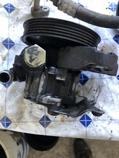 POMPA SERVOSTERZO LAND ROVER