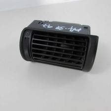 Griglia aeratore 8D1820902 per AUDI A4 MK1 1994-2000 usata (22668)