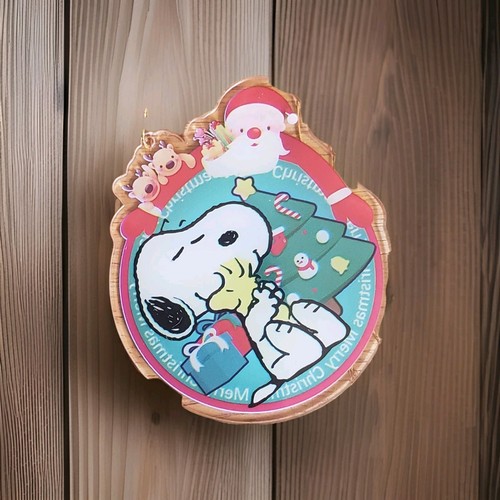 Snoopy hugging woodstock - hugging,