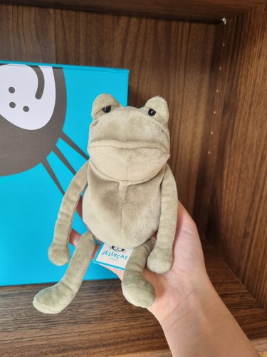 Jellycat little fergus frog - little,