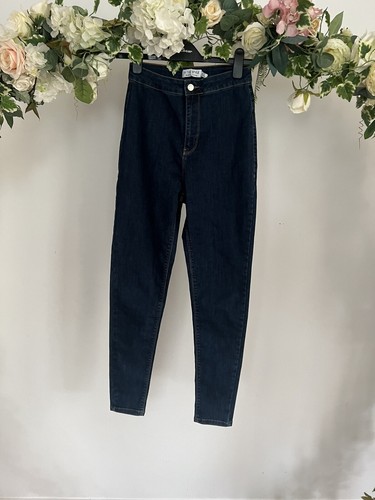 Jeans the style - in, jeggings