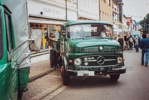 Foto camion mercedes benz - foto, mercedes-benz