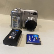 Nikon Coolpix E4300 4,0