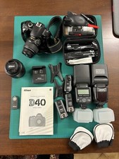 Nikon D40 DSLR Digital Camera Con  €300+ In Accessori