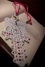 Sicilian Crochet cross Bijoux - ciondolo segnalibro croce Uncinetto E Cristalli