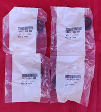 HONDA CB 750 FOUR GOMMINI MARMITTA 18472-300-000 MUFFLER RIBBER NOS