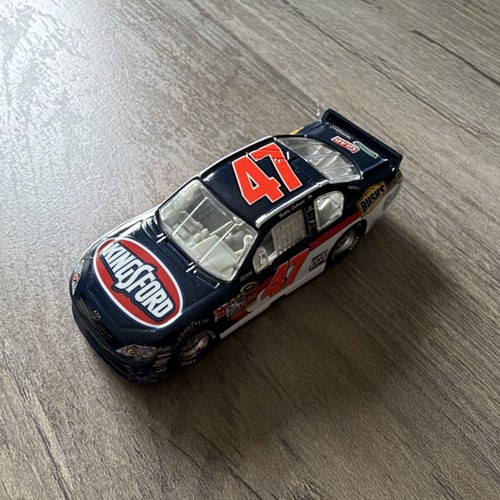 2011 nascar pressofuso - 2011, 1/64