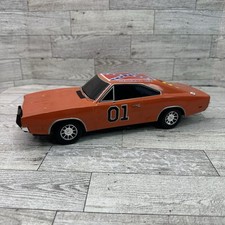 Caricabatteria vintage Dukes of Hazzard General Lee Dodge 1:18 Malibu 2006 luci e suoni