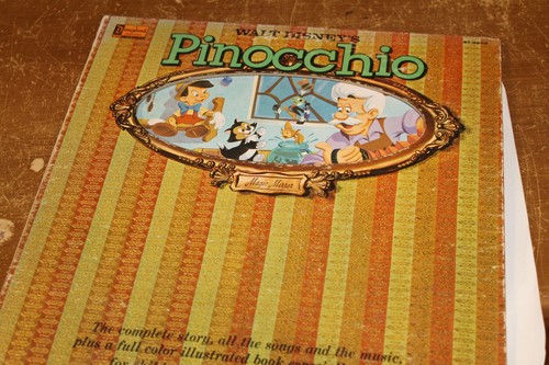 Walt disney pinocchio narrated - disney,