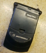 CELLULARE MOTOROLA STARTAC STAR TAC 130 GSM  VINTAGE  SOLO RICAMBI 