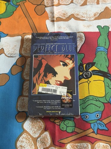 Perfect blue vhs - blue,