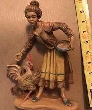 RAGAZZA CON GALLETTO - Ditta