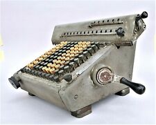 LAGOMARSINO - MOD. NUMERIA 9101 - Calcolatrice a tastiera estesa a manovella 