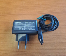 Caricatore alimentatore