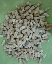 AFFARE !!! 500 TAPPI DI SUGHERO USATI  MISTI DI VINO(250) E DI SPUMANTE (250)