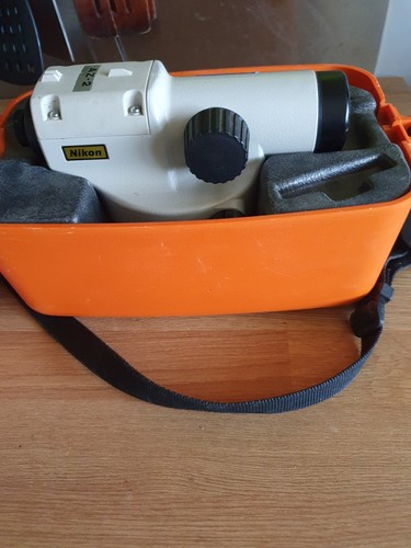 Nikon 360 theodolite - 360°,
