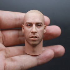 Modellino scultura testa