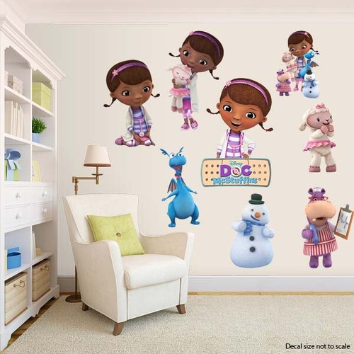 Adesivo murale doc - doc, mcstuffins