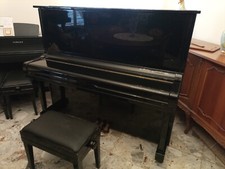 Pianoforte verticale usato