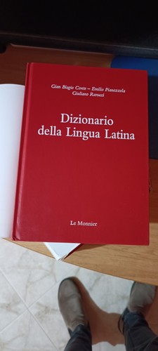 Vocabolario latino il - di, "il
