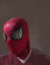 maschera spiderman, riferimento a the amazing spiderman 2 di andrew garlfield